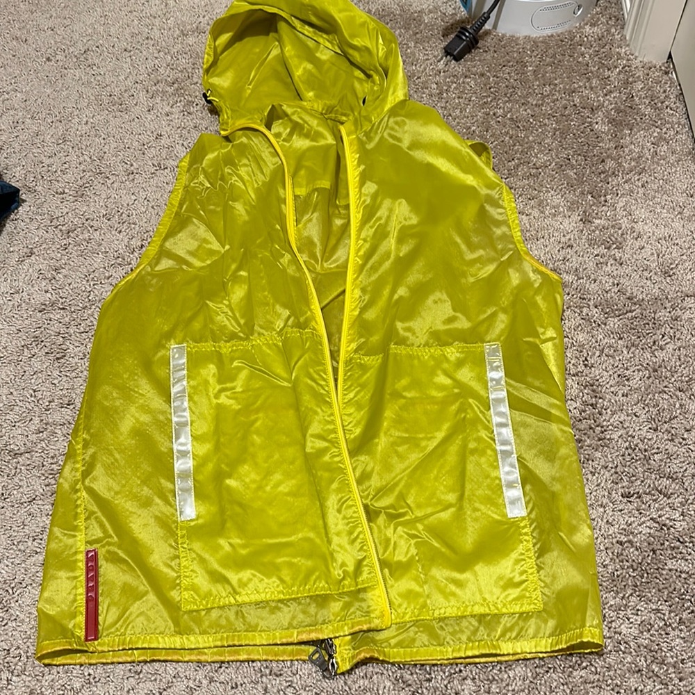 Prada vest